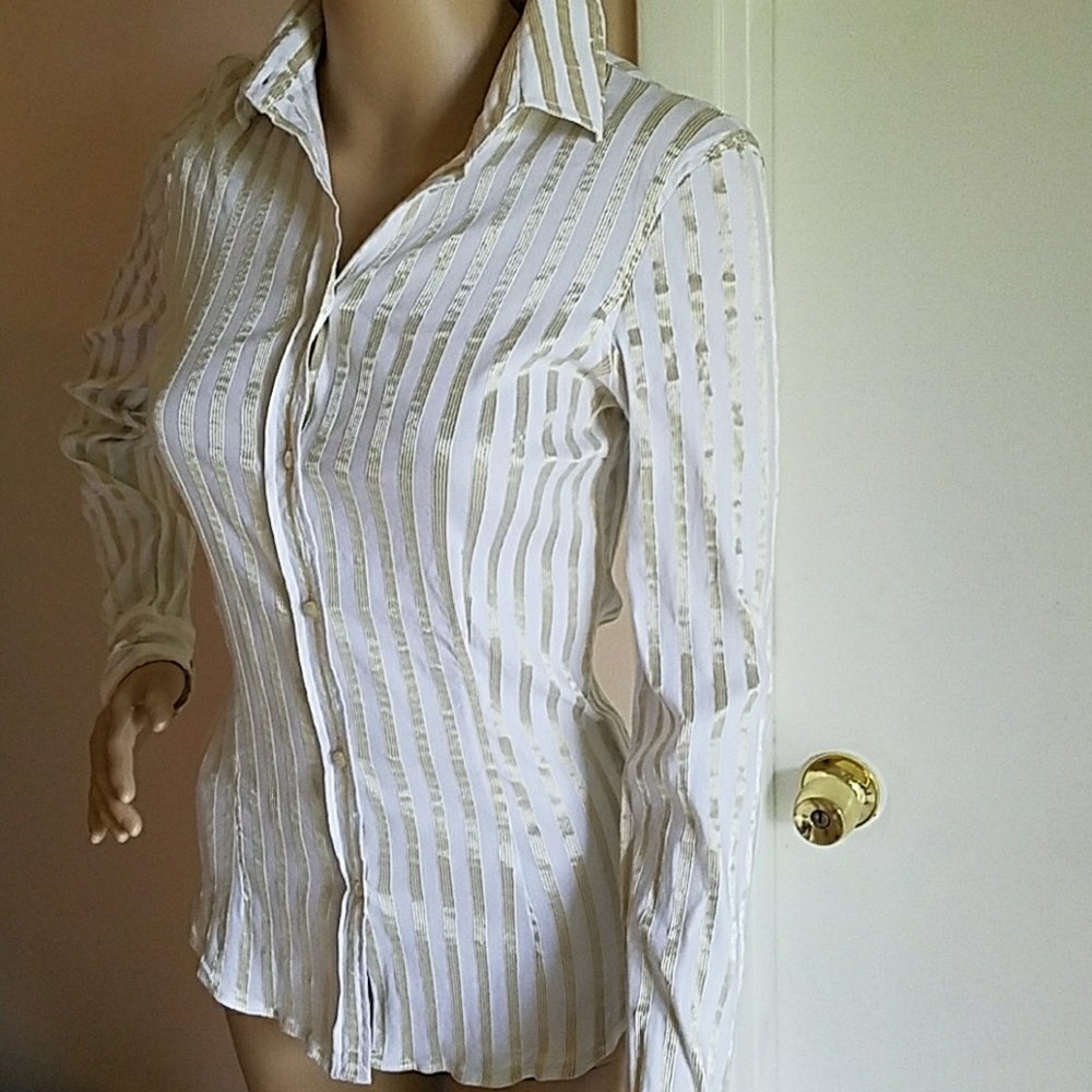 Shirt - Picture 2 of 6